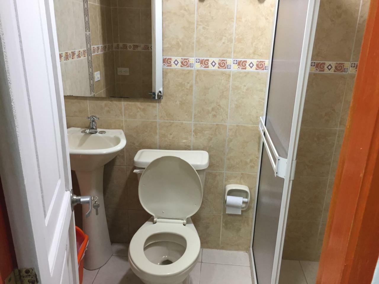 Casa Hostal Las Palmeras Guatapé Eksteriør billede