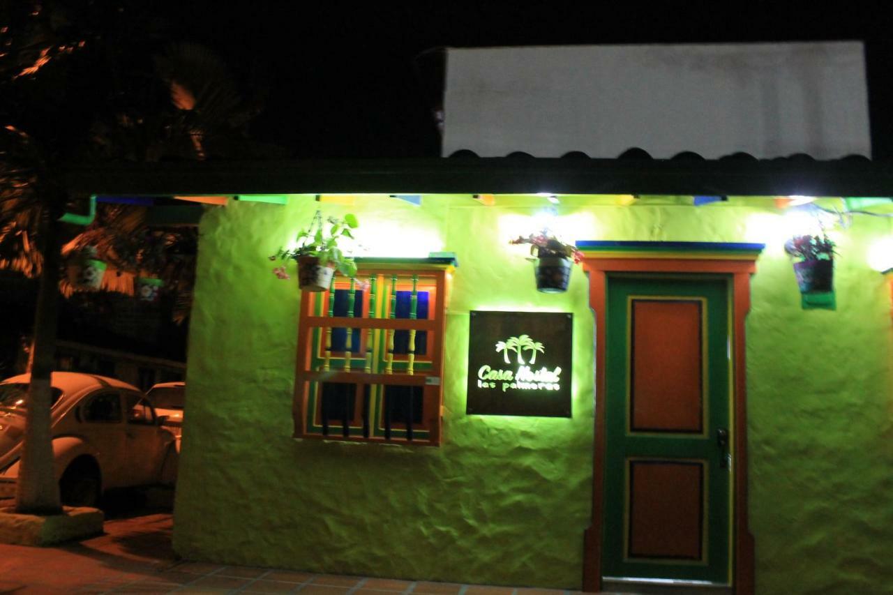 Casa Hostal Las Palmeras Guatapé Eksteriør billede