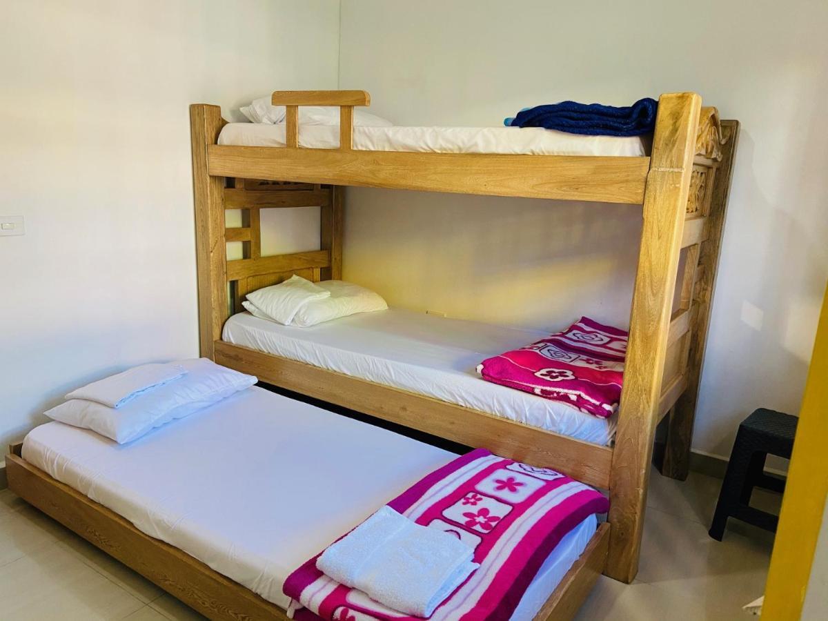 Casa Hostal Las Palmeras Guatapé Eksteriør billede